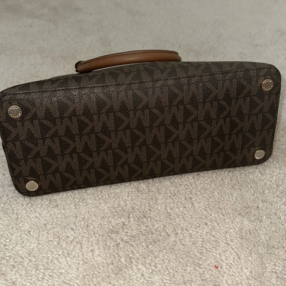 Michael KORS Signature Logo Brown Handbag Tote - Picture 5 of 9